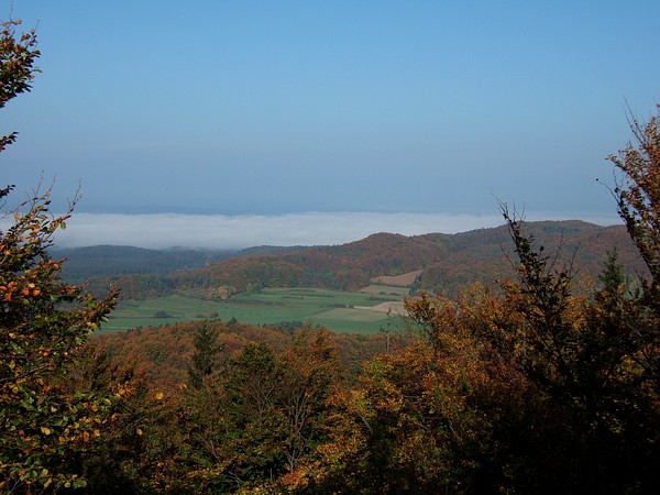 Blick vom Ossinger auf den Morgennebel im Tal, Oktober 2007